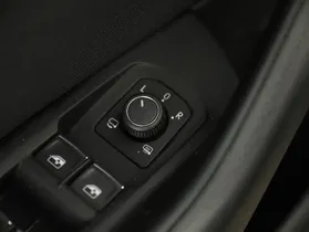 VW Passat Variant 1.4 TSI GTE | Thumbnail 12 von 31