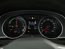 VW Passat Variant 1.4 TSI GTE | Thumbnail 16 von 31