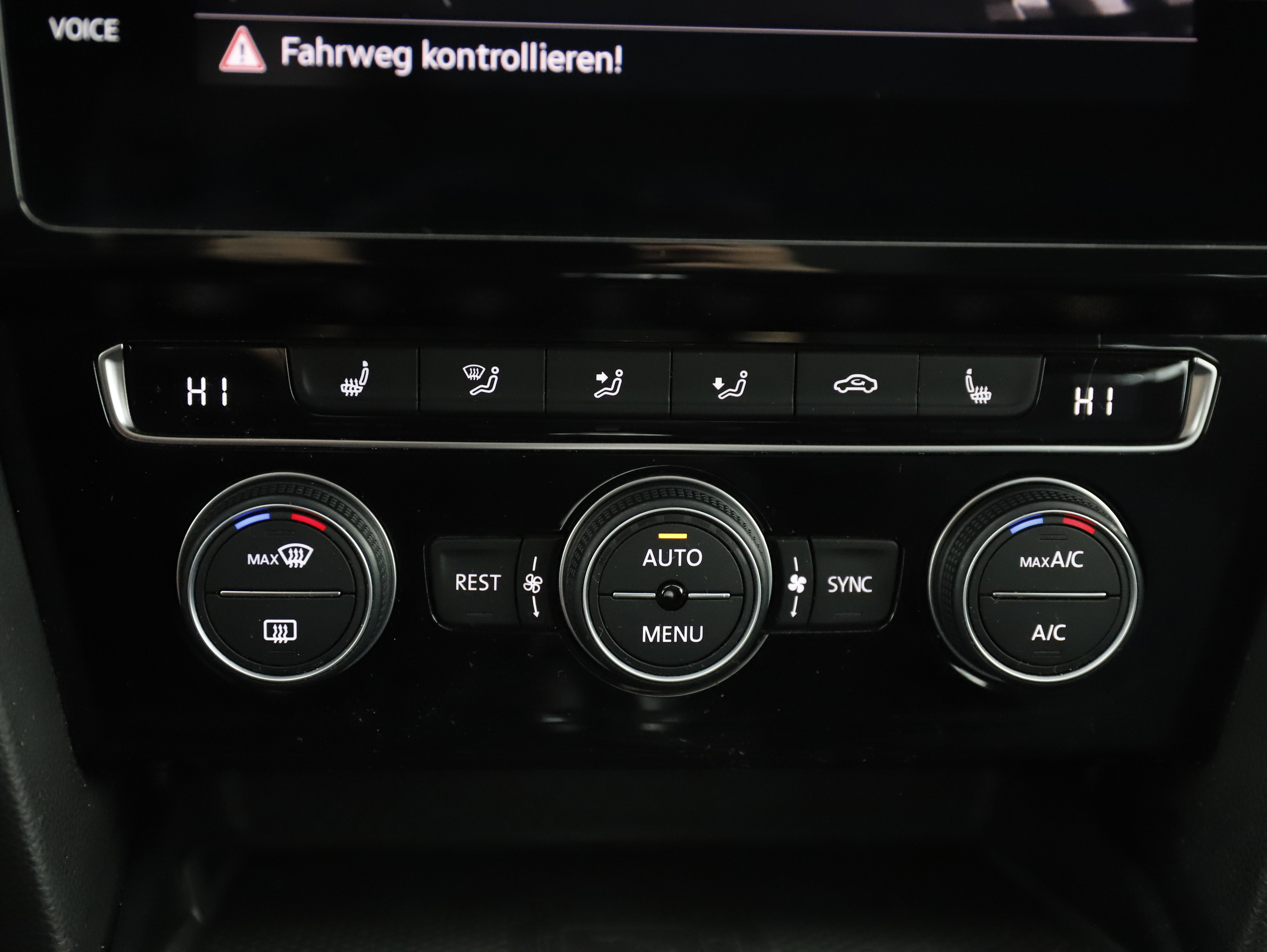 VW Passat Variant 1.4 TSI GTE | Bild 23 von 31