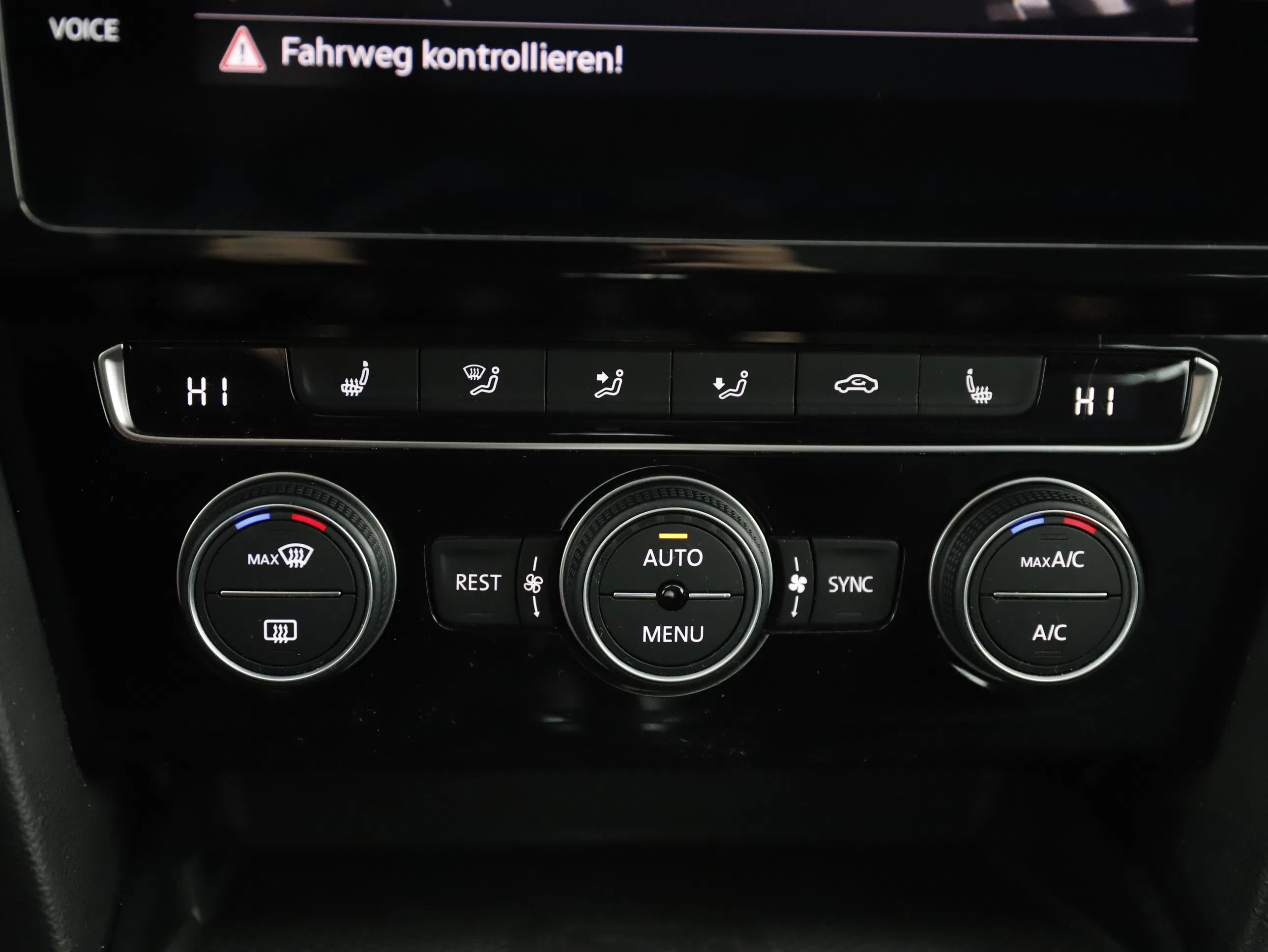 VW Passat Variant 1.4 TSI GTE | Bild 23 von 31