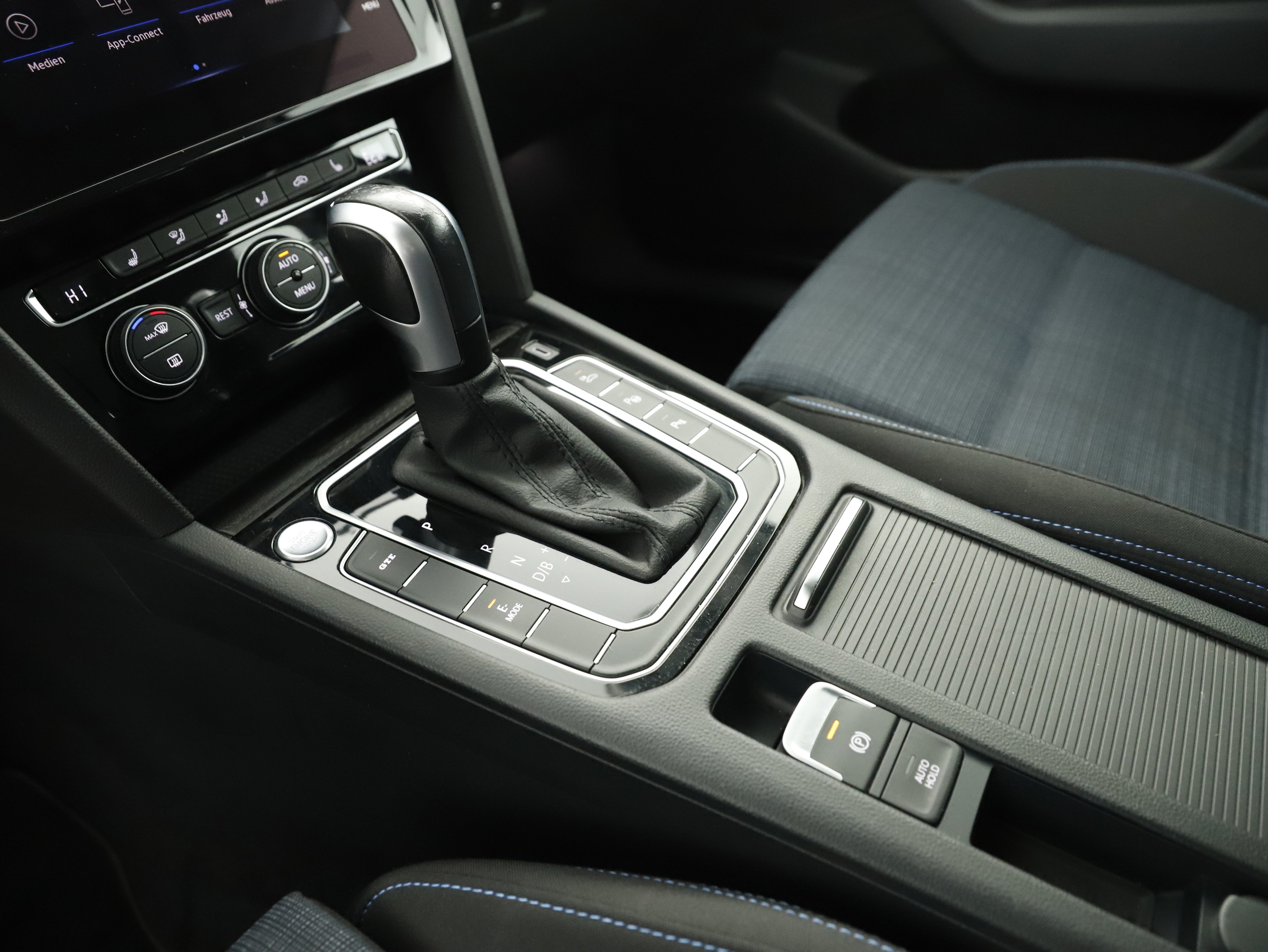 VW Passat Variant 1.4 TSI GTE | Bild 24 von 31