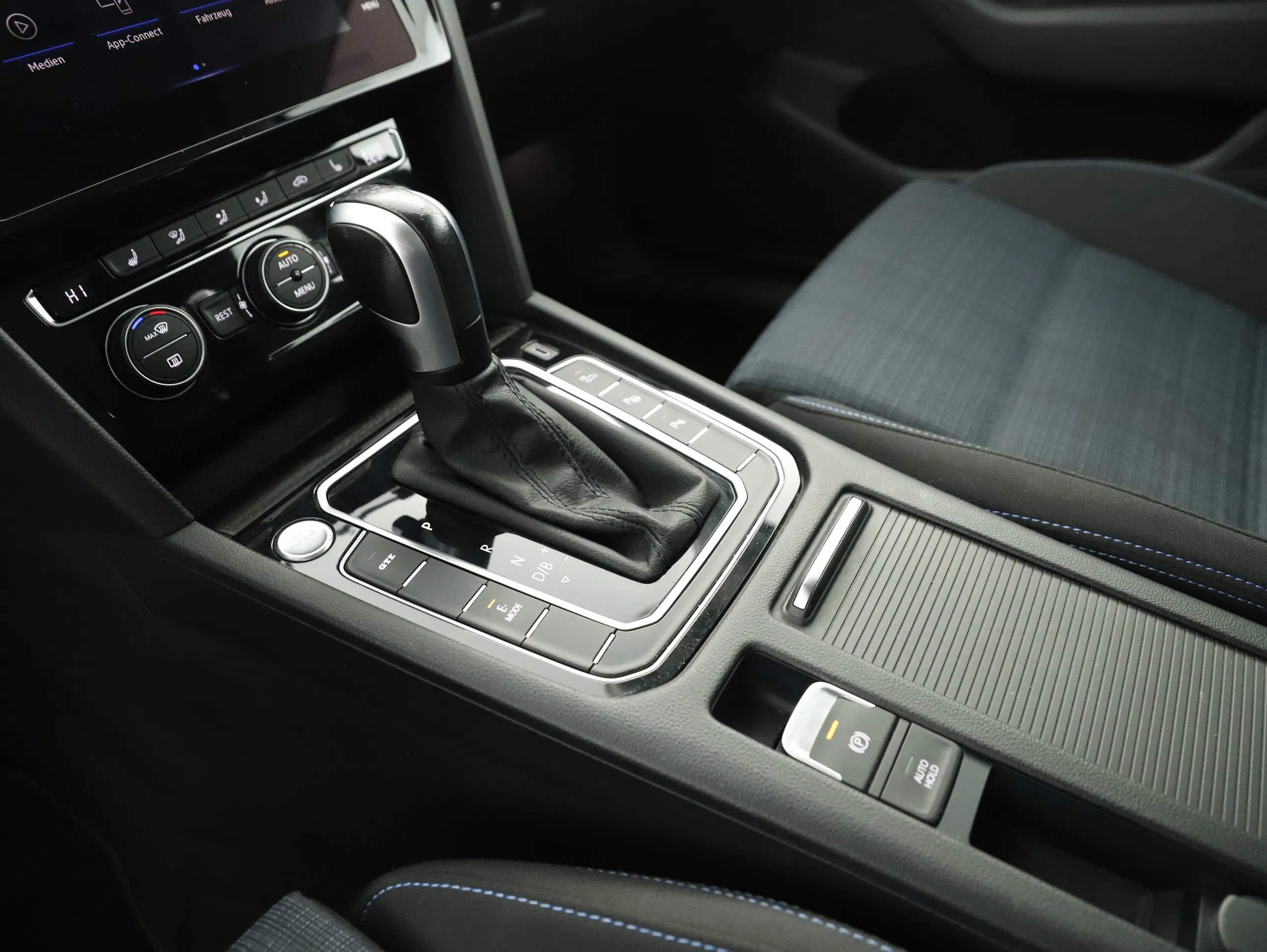 VW Passat Variant 1.4 TSI GTE | Bild 24 von 31