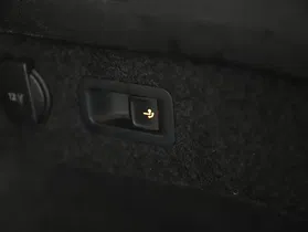 VW Passat Variant 1.4 TSI GTE | Thumbnail 28 von 31