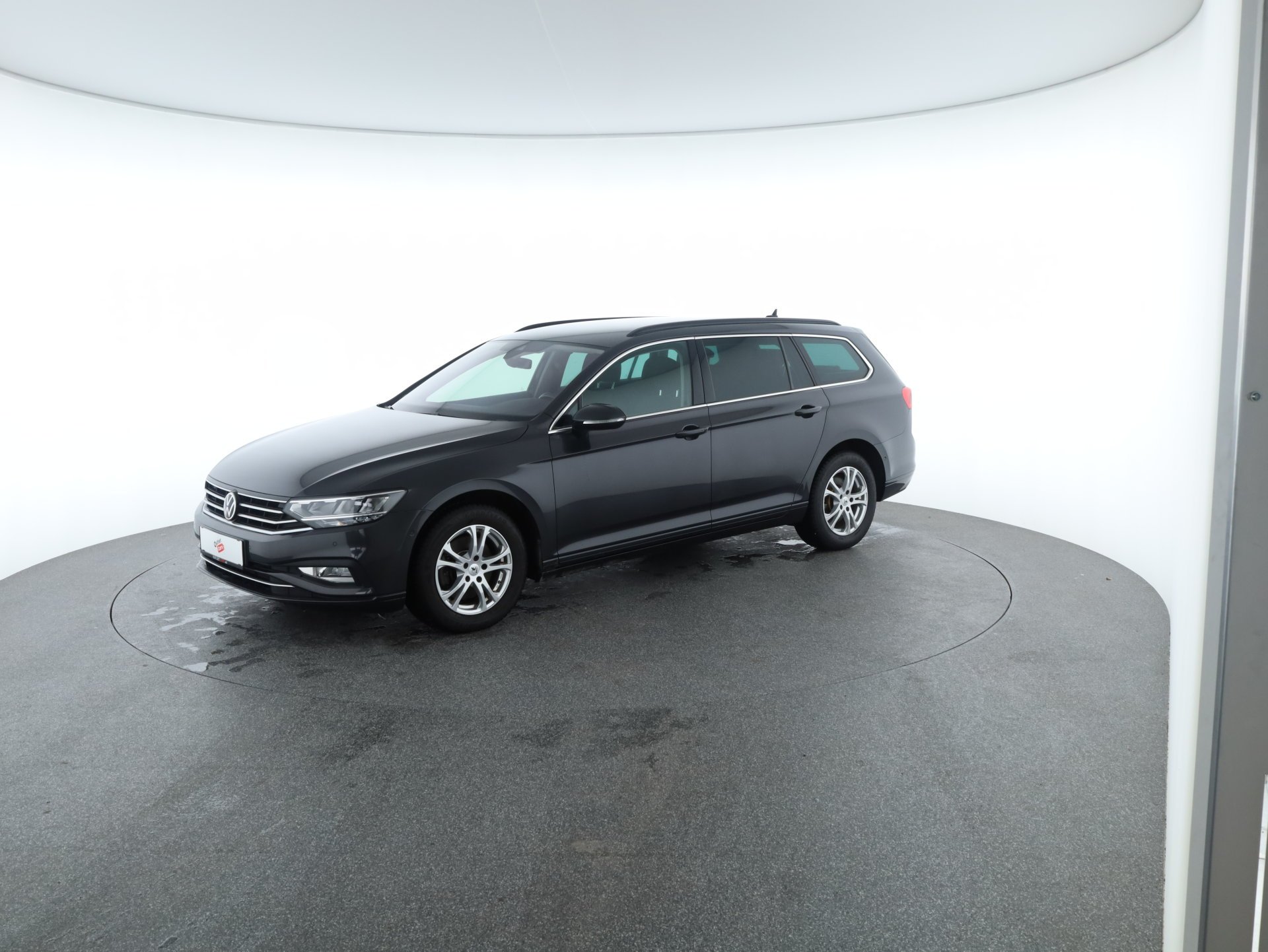 VW Passat Variant 2.0 TDI 4Motion BMT Business | Bild 2 von 31