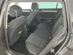 VW Passat Variant 2.0 TDI 4Motion BMT Business | Thumbnail 15 von 31