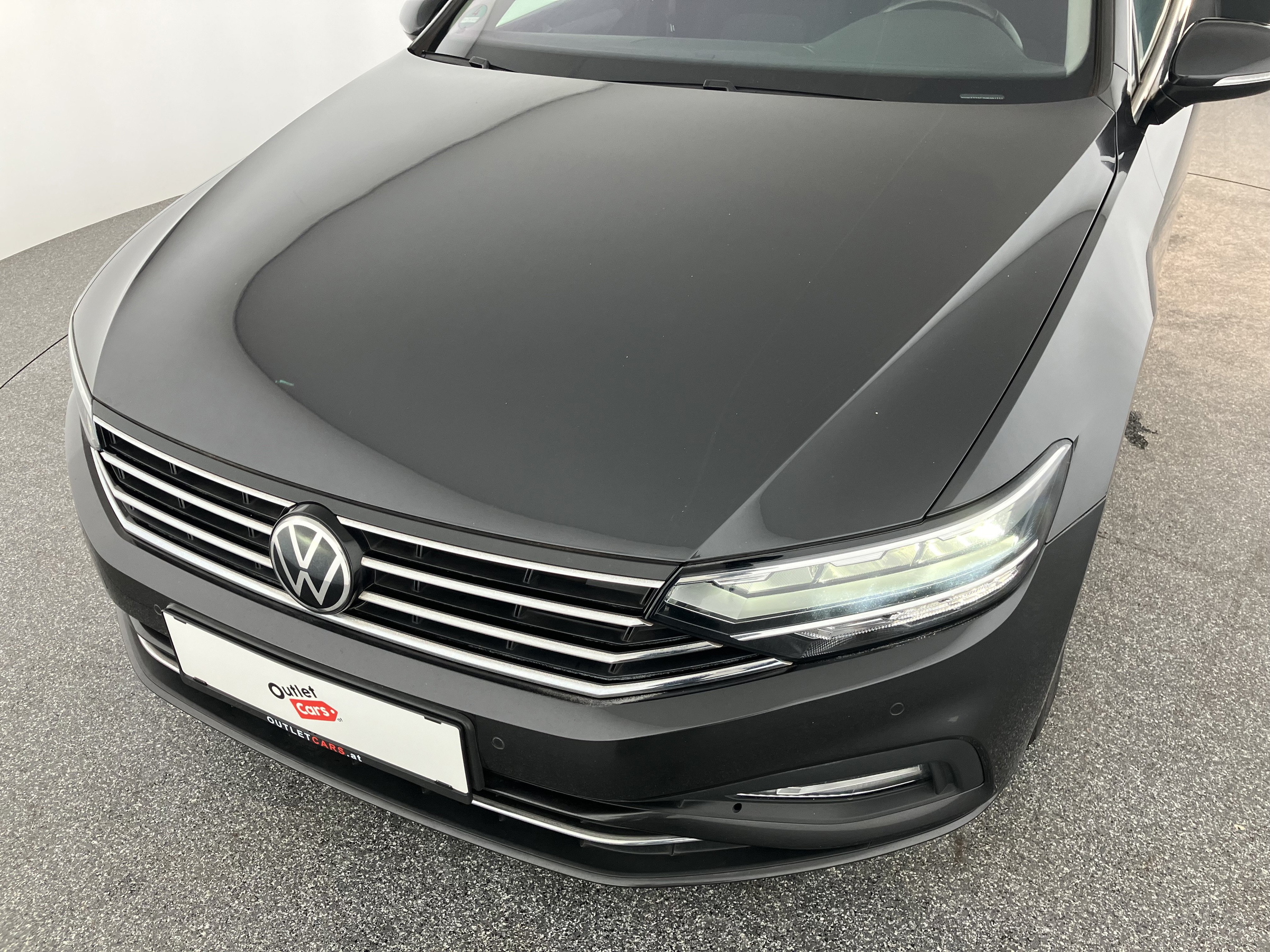 VW Passat Variant 2.0 TDI 4Motion BMT Business | Bild 19 von 31