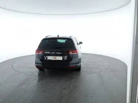 VW Passat Variant 2.0 TDI 4Motion BMT Business | Thumbnail 26 von 31