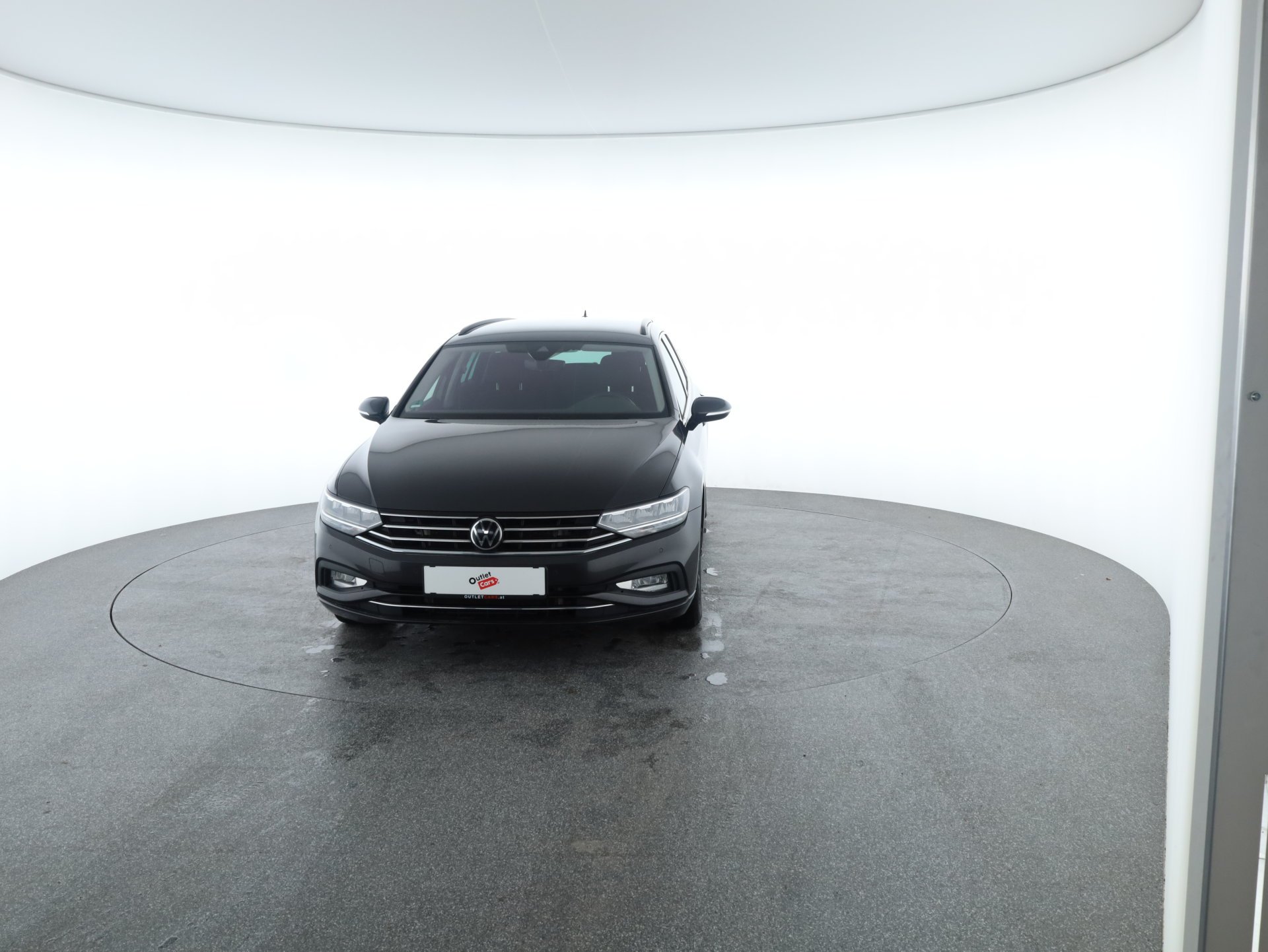 VW Passat Variant 2.0 TDI 4Motion BMT Business | Bild 28 von 31