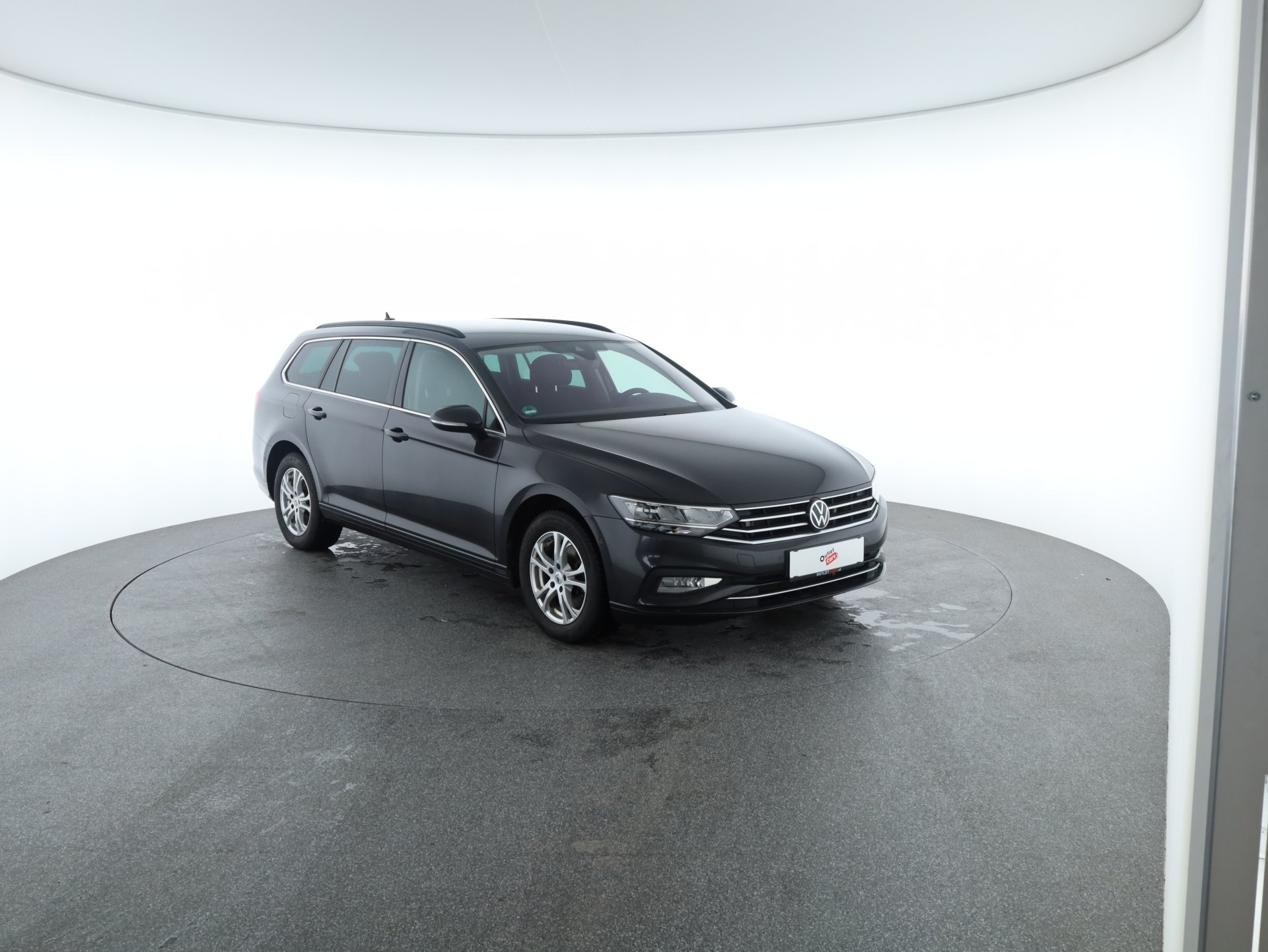 VW Passat Variant 2.0 TDI 4Motion BMT Business | Bild 29 von 31
