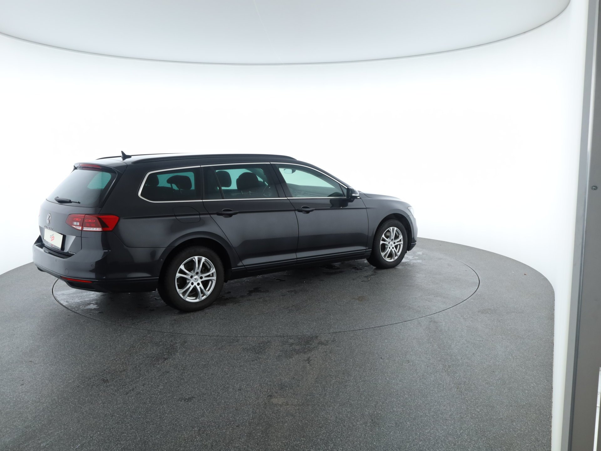 VW Passat Variant 2.0 TDI 4Motion BMT Business | Bild 31 von 31