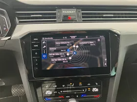 VW Passat Variant 2.0 TDI 4Motion BMT Business | Thumbnail 9 von 31