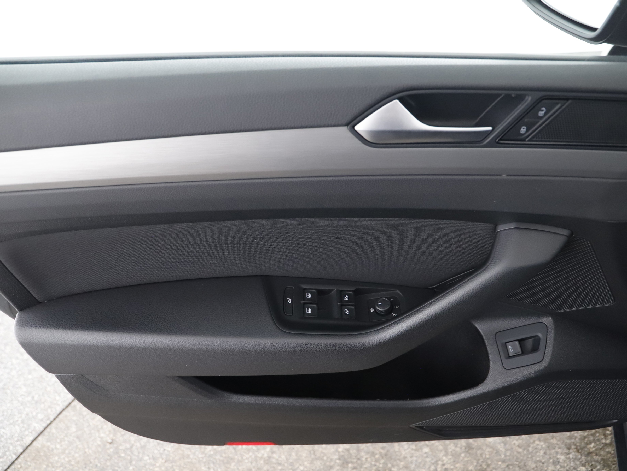 VW Passat Variant 2.0 TDI BMT | Bild 5 von 21