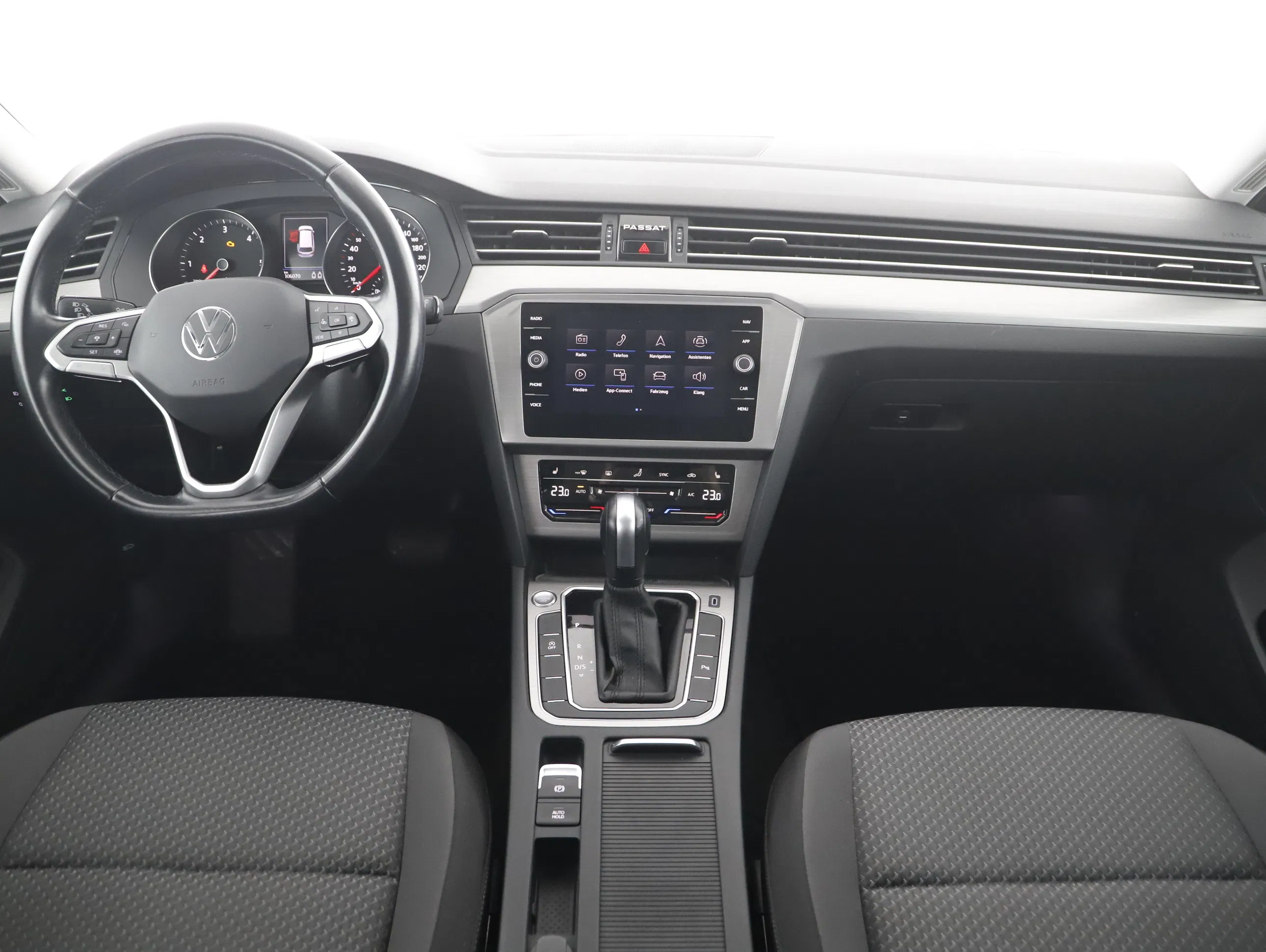 VW Passat Variant 2.0 TDI BMT | Bild 9 von 21