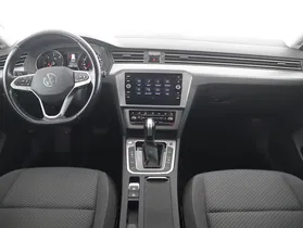 VW Passat Variant 2.0 TDI BMT | Thumbnail 9 von 21