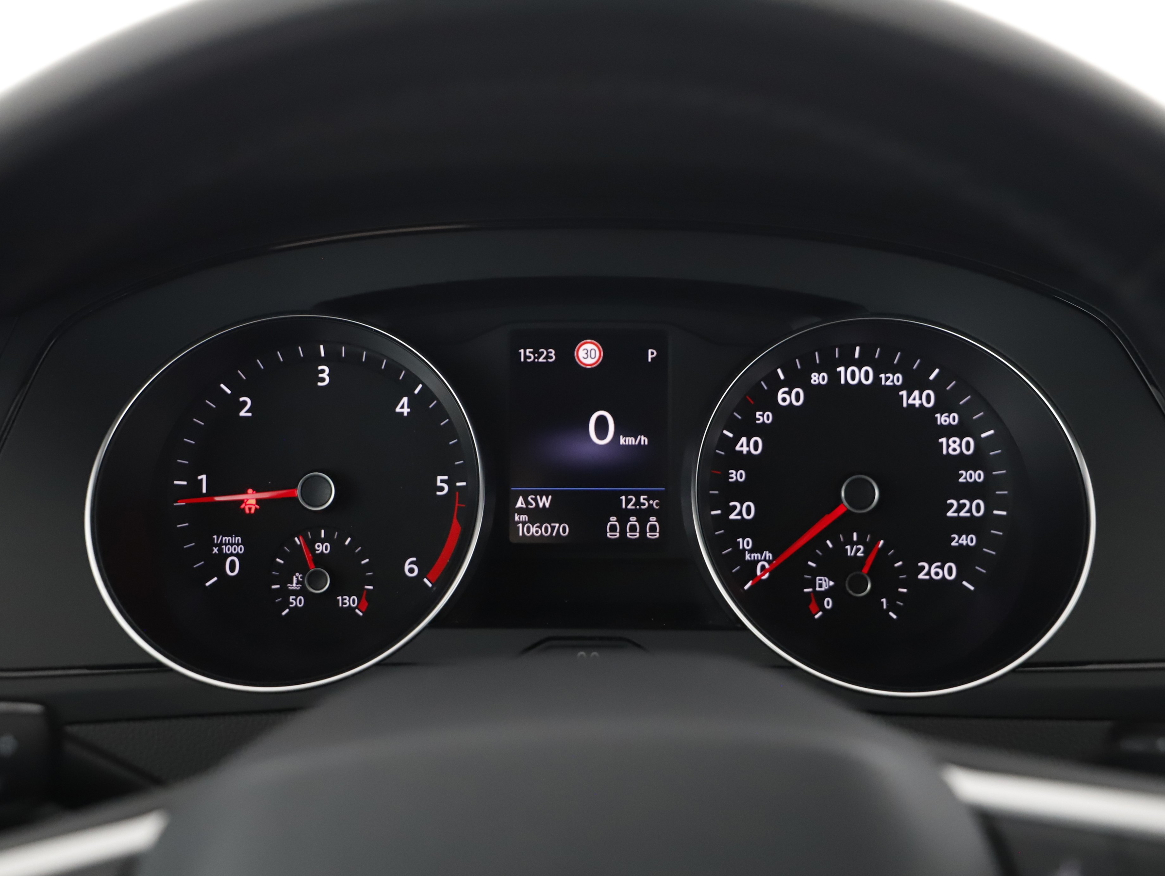 VW Passat Variant 2.0 TDI BMT | Bild 10 von 21