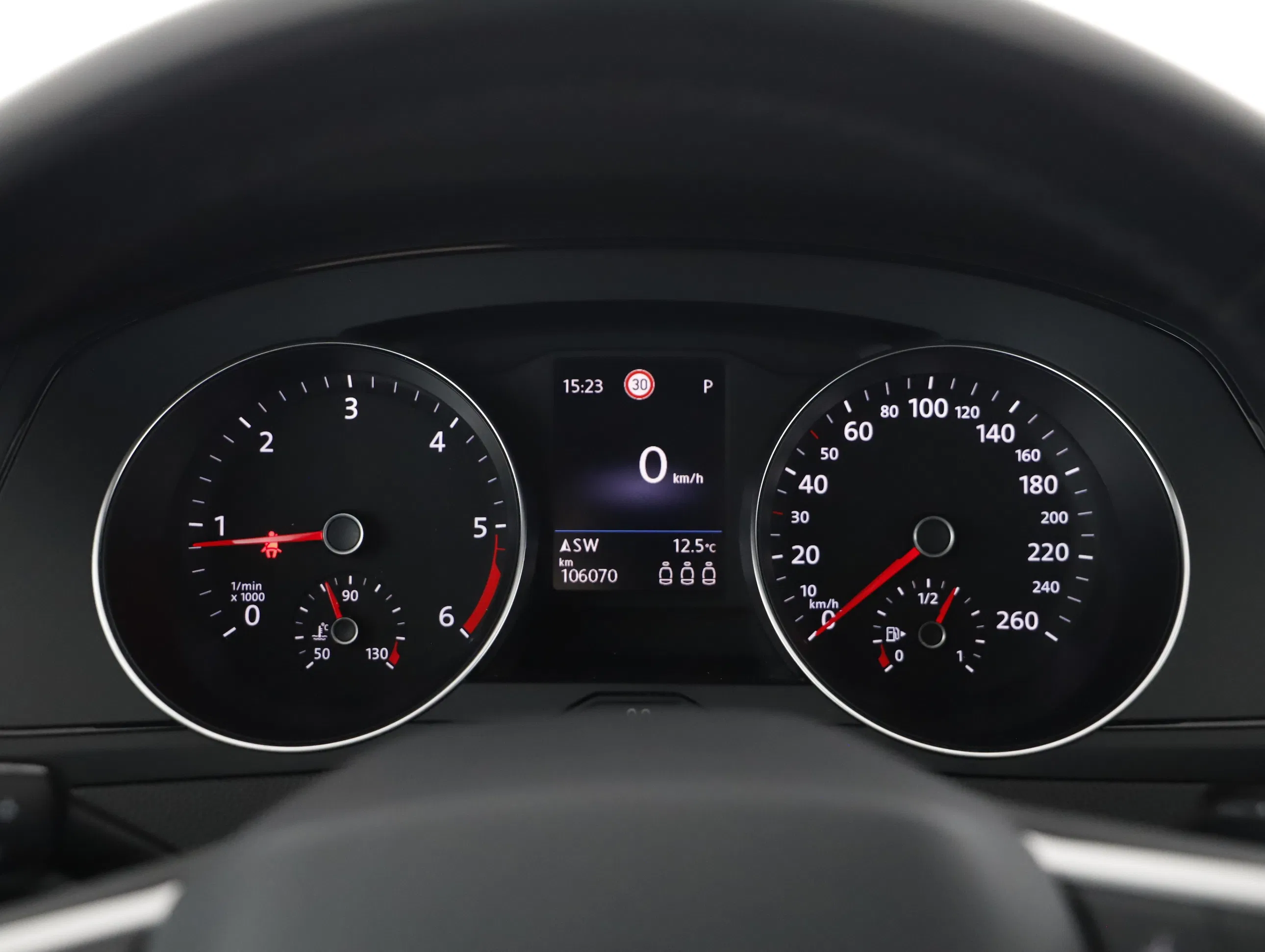 VW Passat Variant 2.0 TDI BMT | Bild 10 von 21