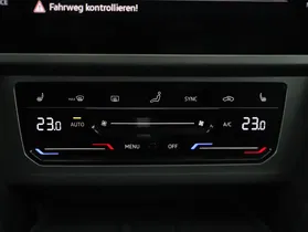 VW Passat Variant 2.0 TDI BMT | Thumbnail 17 von 21