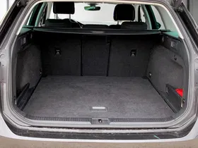 VW Passat Variant 2.0 TDI Bus. DSG | Thumbnail 14 von 22