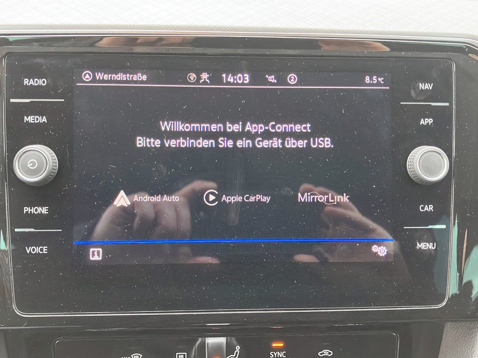 VW Passat Variant 2.0 TDI Bus. DSG | Bild 22 von 22