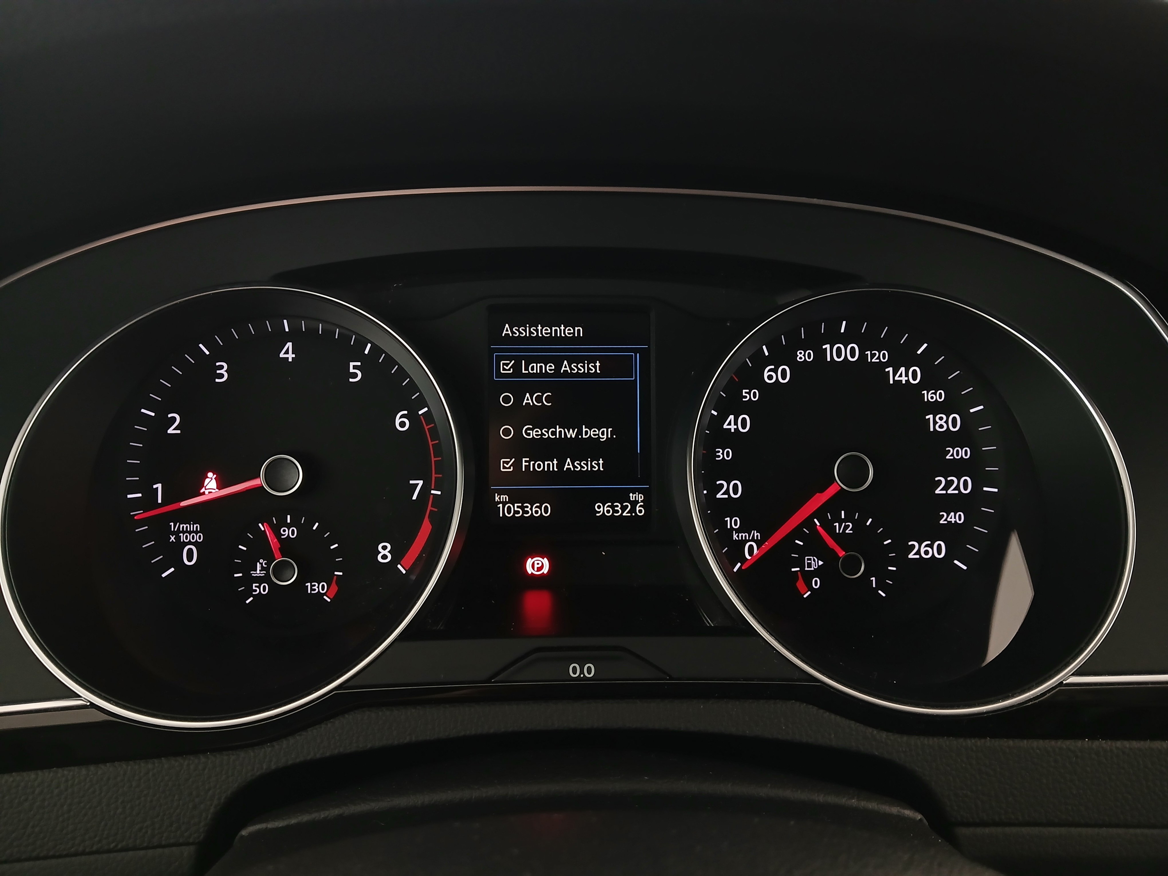 VW Passat Variant 1.5 TSI BMT Business | Bild 16 von 29