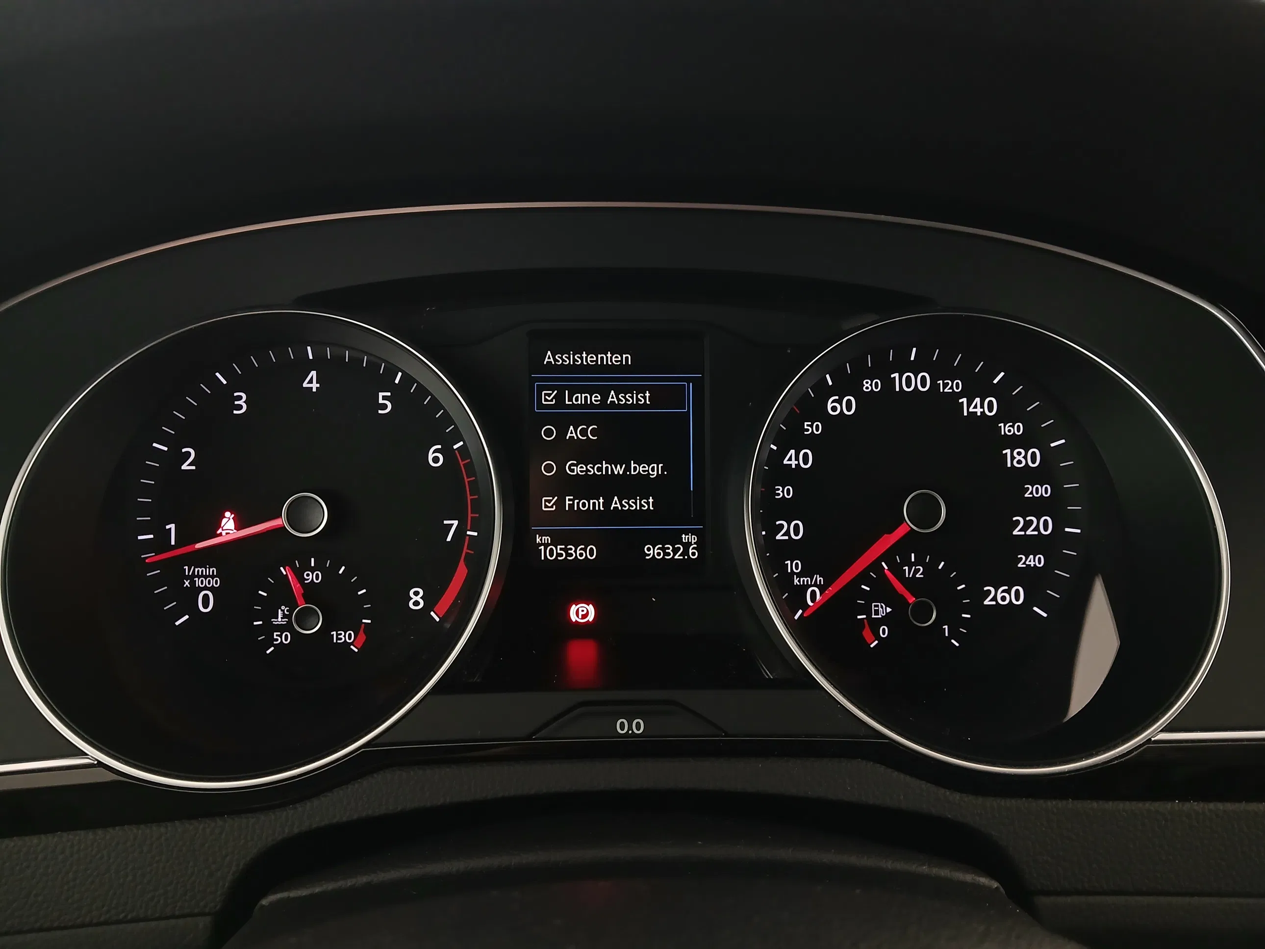 VW Passat Variant 1.5 TSI BMT Business | Bild 16 von 29
