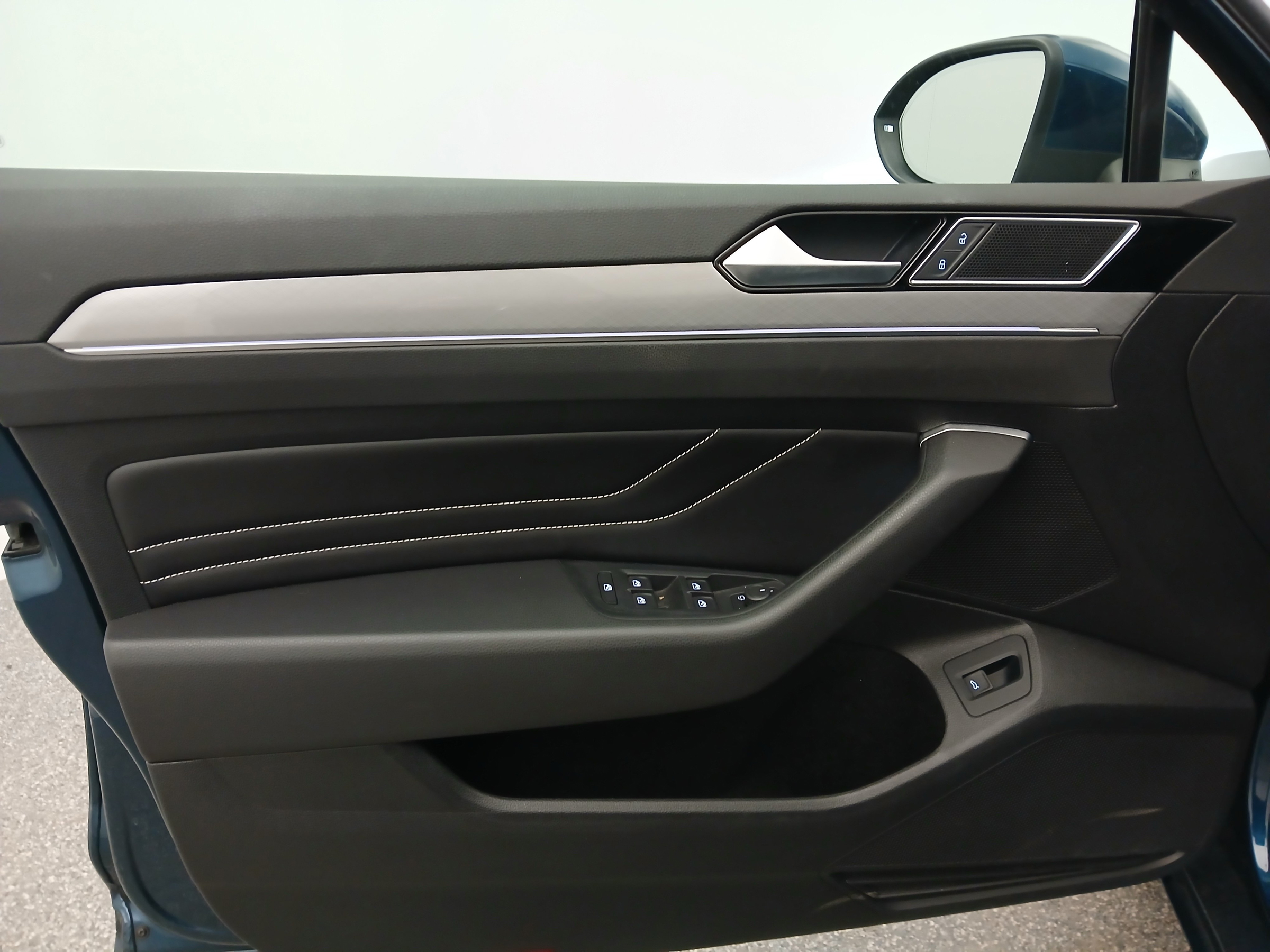 VW Passat 1.5 TSI BMT Business | Bild 10 von 30