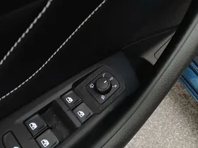 VW Passat 1.5 TSI BMT Business | Thumbnail 11 von 30