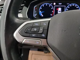 VW Passat 1.5 TSI BMT Business | Thumbnail 16 von 30