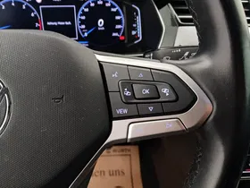VW Passat 1.5 TSI BMT Business | Thumbnail 17 von 30