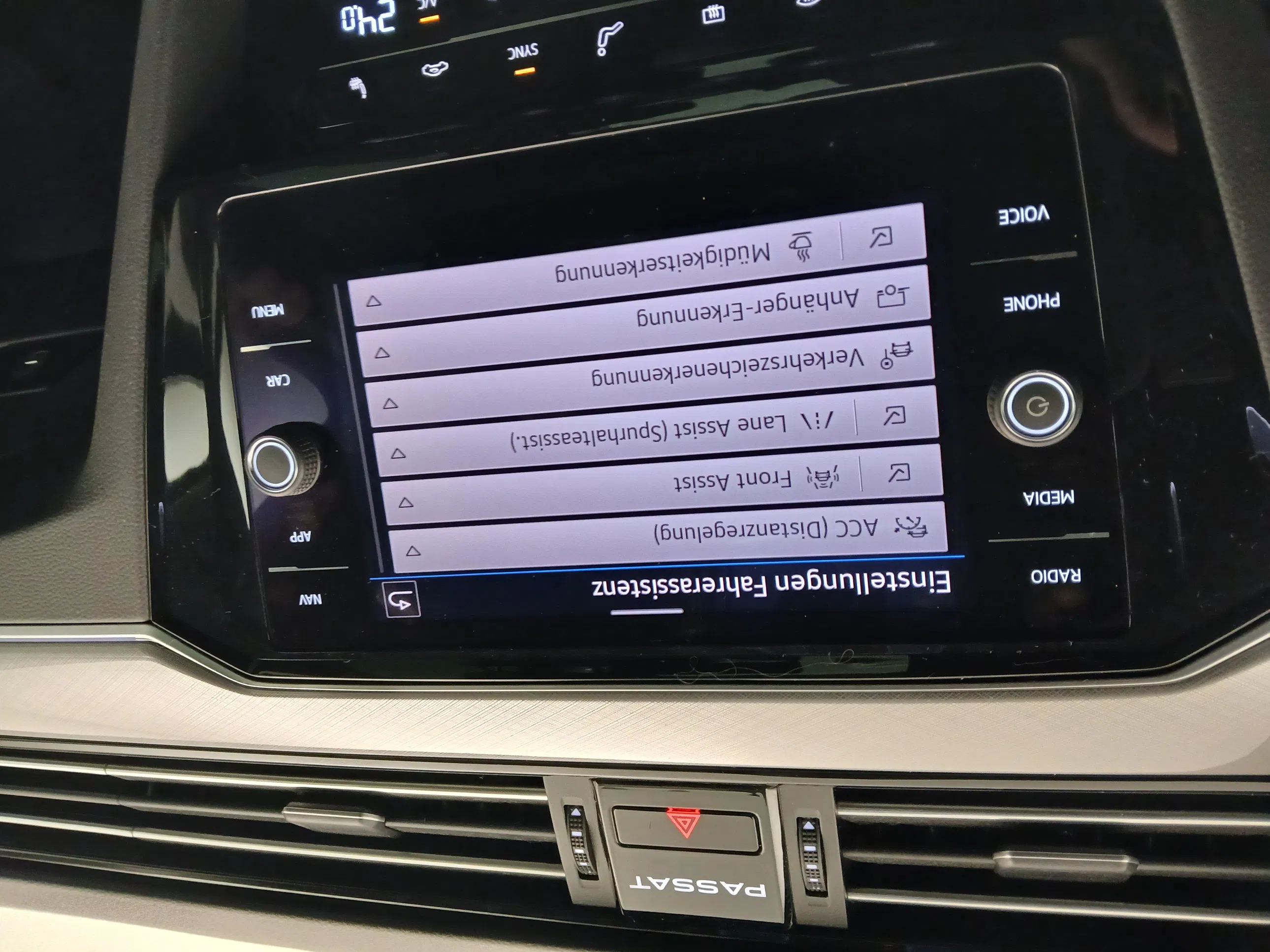 VW Passat 1.5 TSI BMT Business | Bild 23 von 30