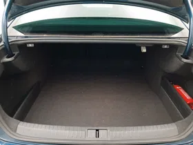 VW Passat 1.5 TSI BMT Business | Thumbnail 28 von 30