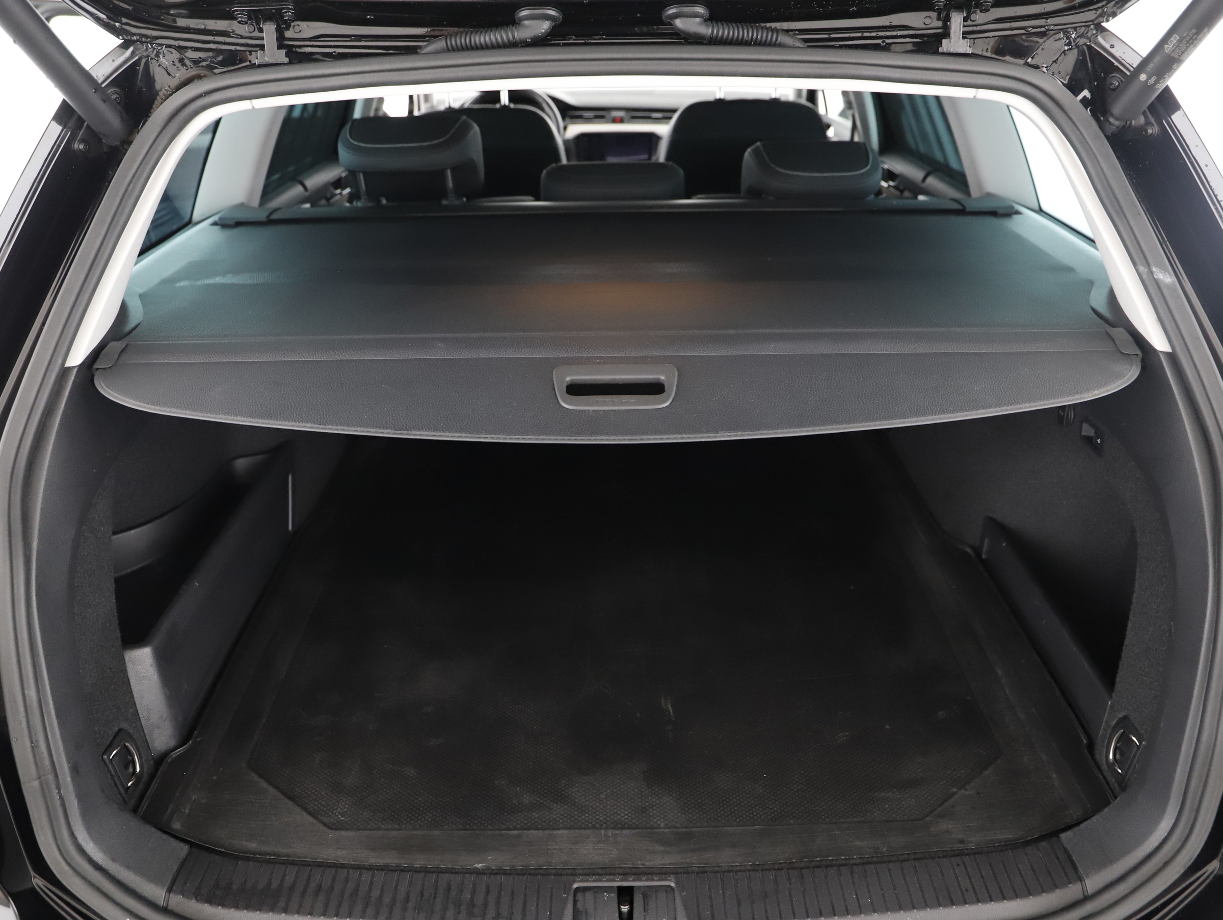 VW Passat Variant 1.4 TSI  GTE | Bild 26 von 31