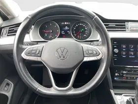 VW Passat Variant 2.0 TDI BMT Elegance | Thumbnail 13 von 28