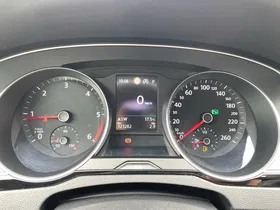 VW Passat Variant 2.0 TDI BMT Elegance | Thumbnail 14 von 28