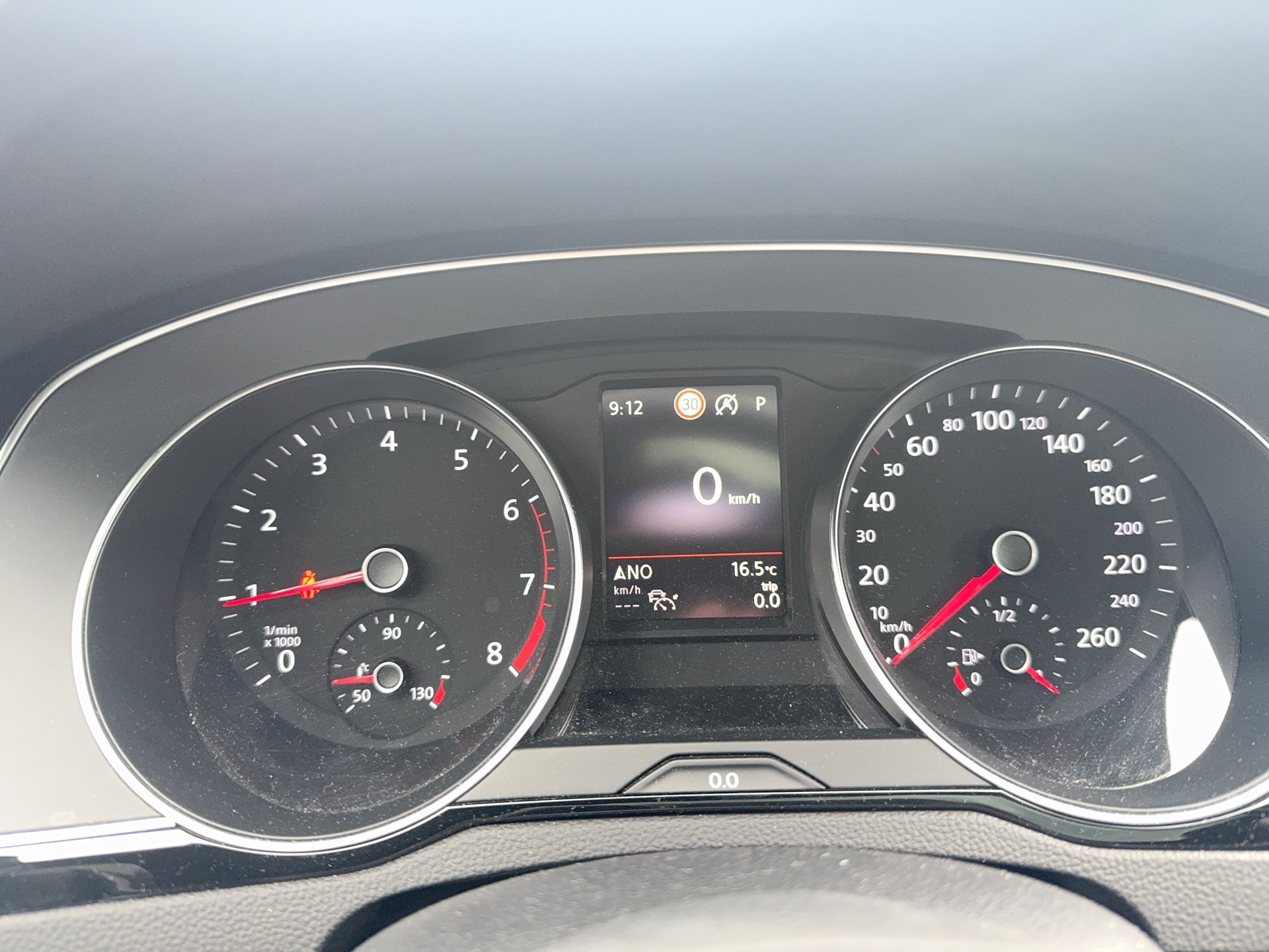 VW Passat 1.5 TSI Eleg. DSG | Bild 16 von 31