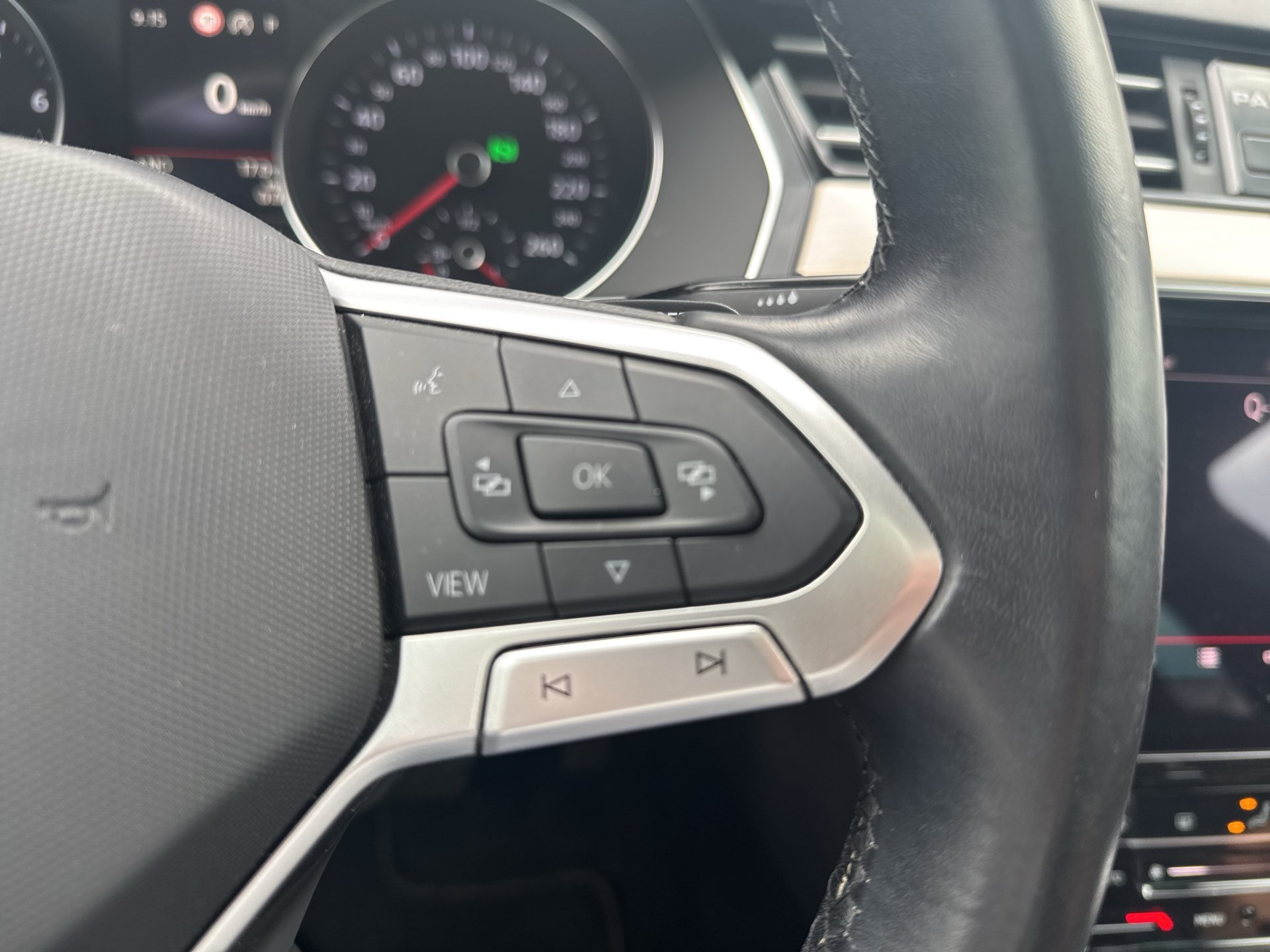 VW Passat 1.5 TSI Eleg. DSG | Bild 18 von 31