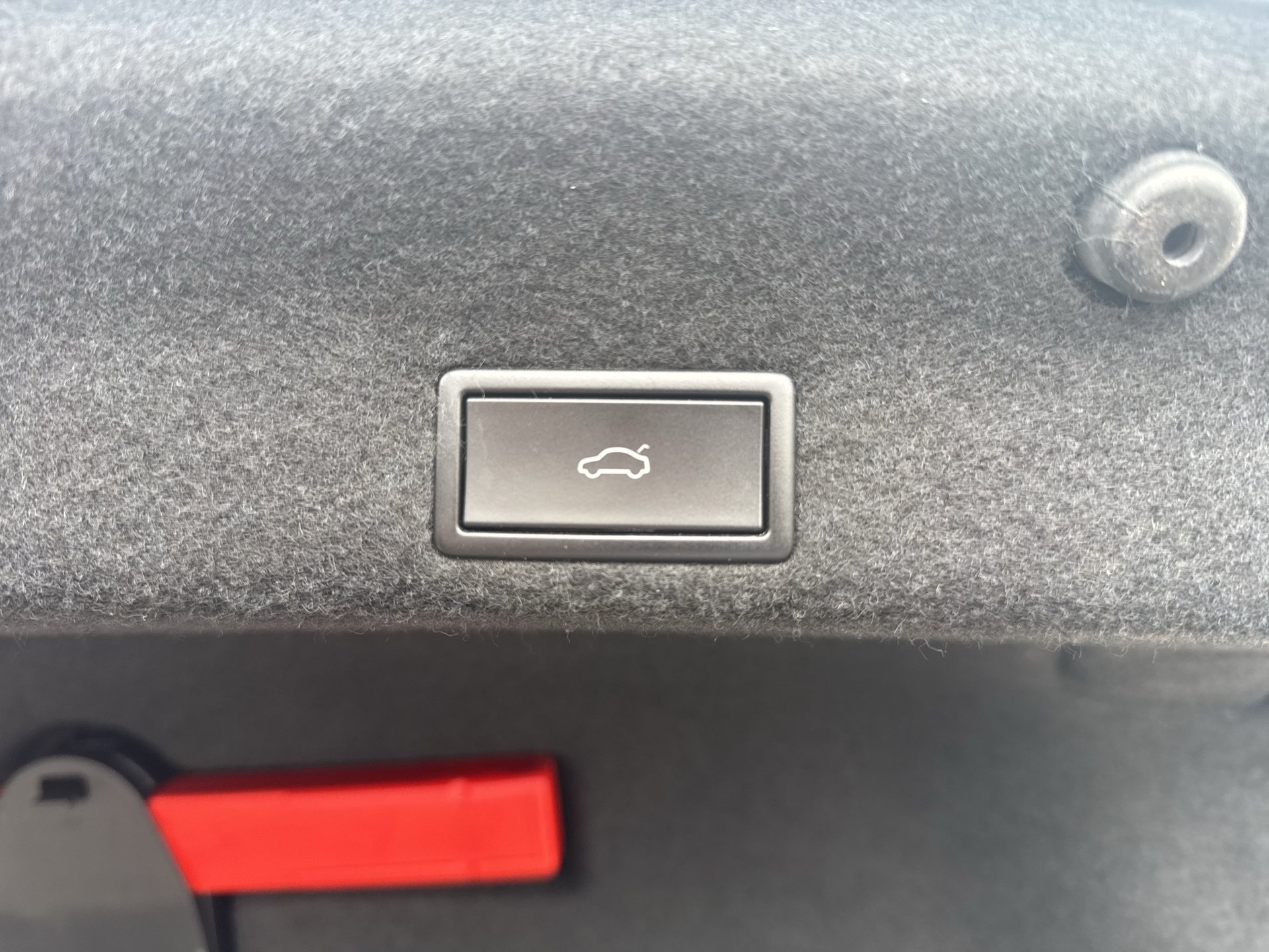 VW Passat 1.5 TSI Eleg. DSG | Bild 27 von 31