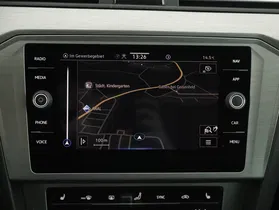 VW Passat Variant 2.0 TDI BMT | Thumbnail 14 von 20