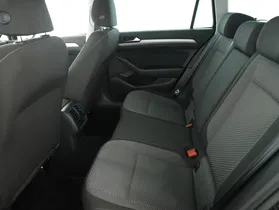 VW Passat Variant 2.0 TDI BMT | Thumbnail 18 von 20