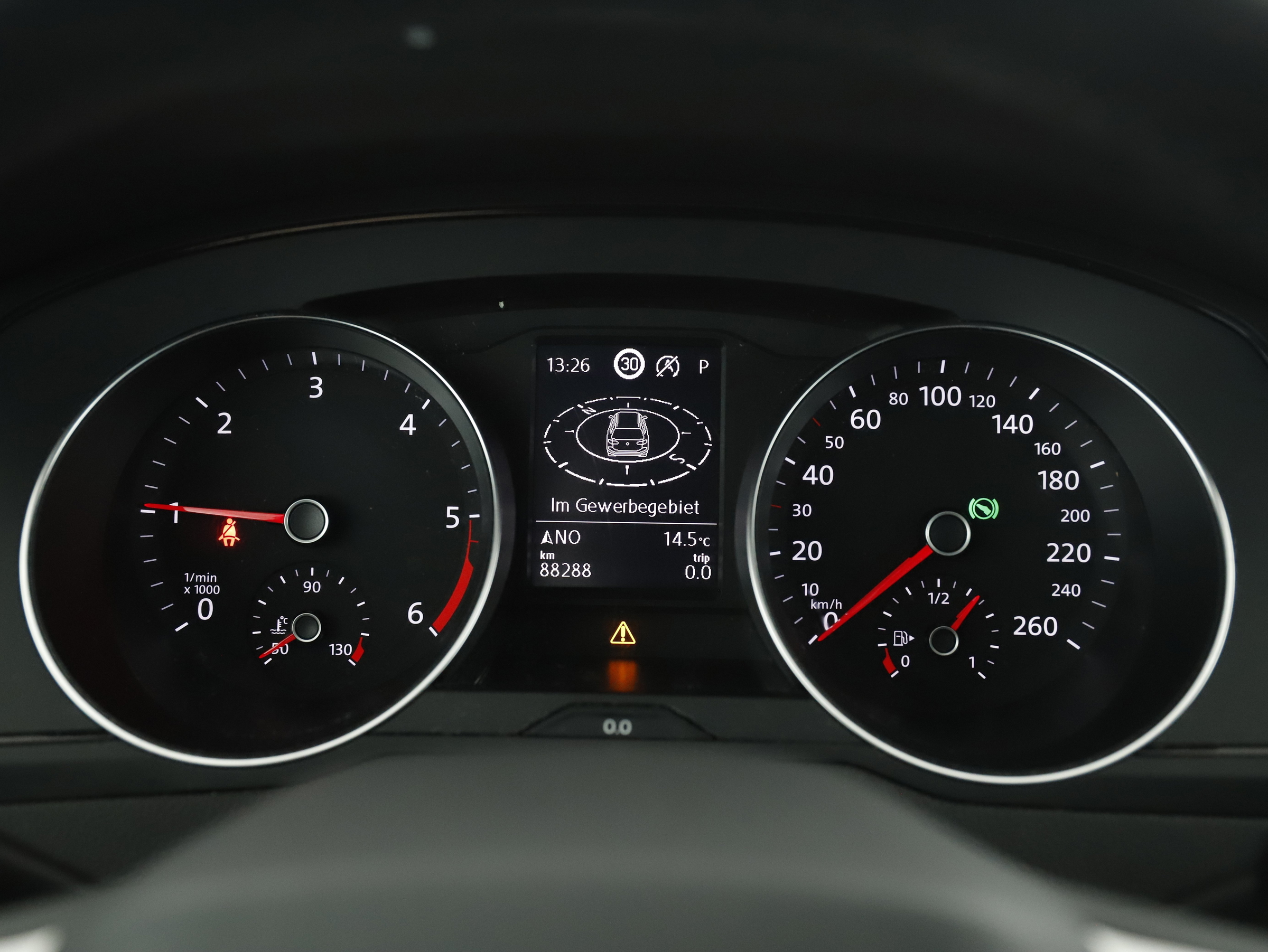 VW Passat Variant 2.0 TDI BMT | Bild 9 von 20