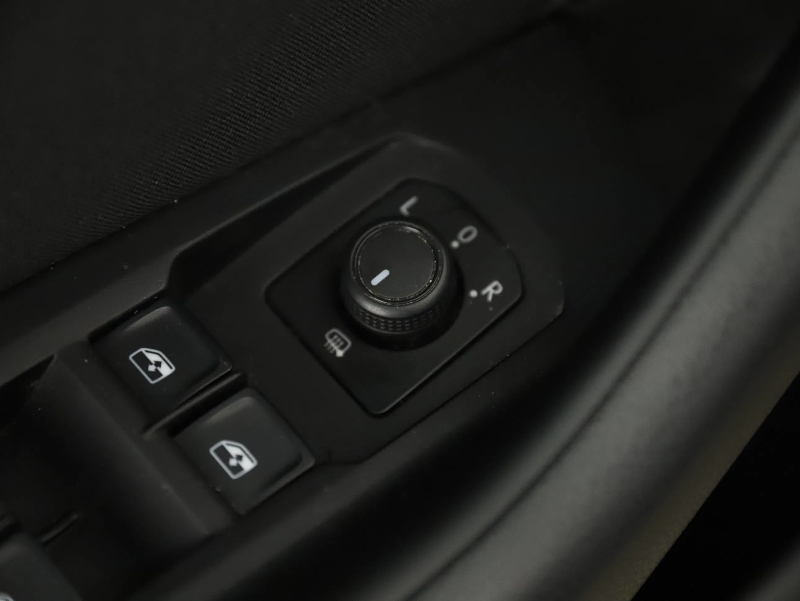 VW Passat Variant 2.0 TDI BMT | Bild 5 von 20