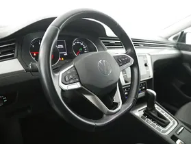 VW Passat Variant 2.0 TDI BMT | Thumbnail 10 von 20
