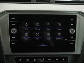VW Passat Variant 2.0 TDI BMT | Thumbnail 13 von 20