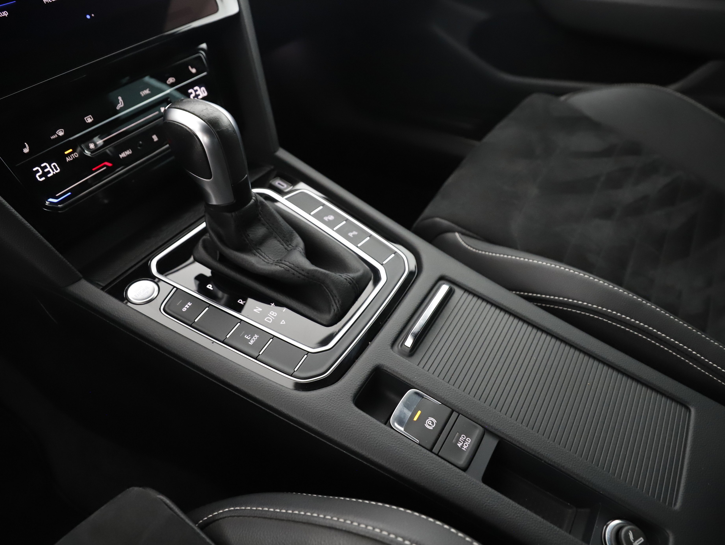 VW Passat Variant 1.4 TSI  GTE | Bild 26 von 31