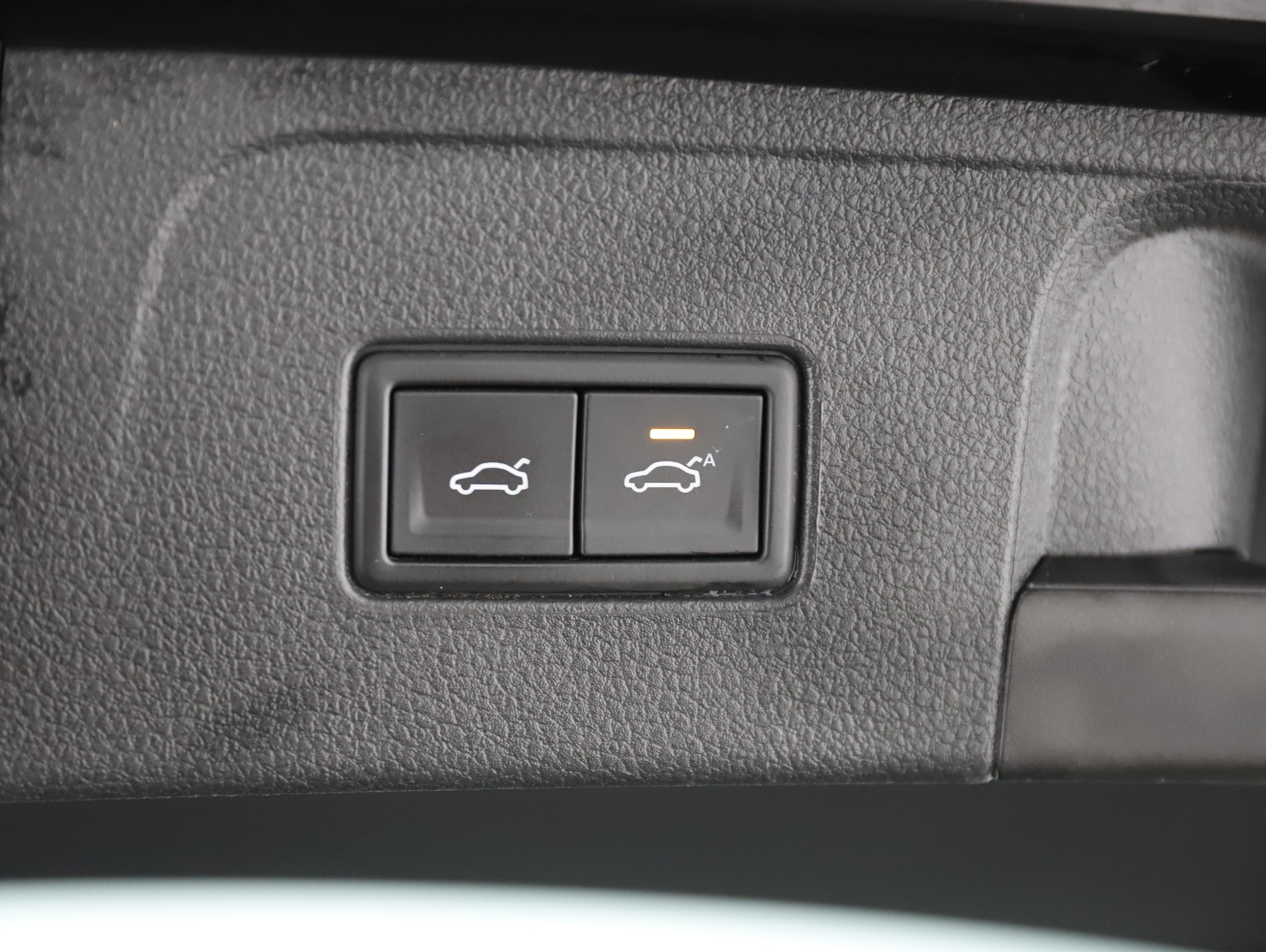 VW Passat Variant 1.4 TSI  GTE | Bild 29 von 31