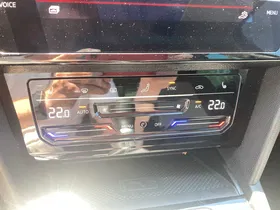 VW Passat Variant 1.5 TSI BMT Business | Thumbnail 18 von 30