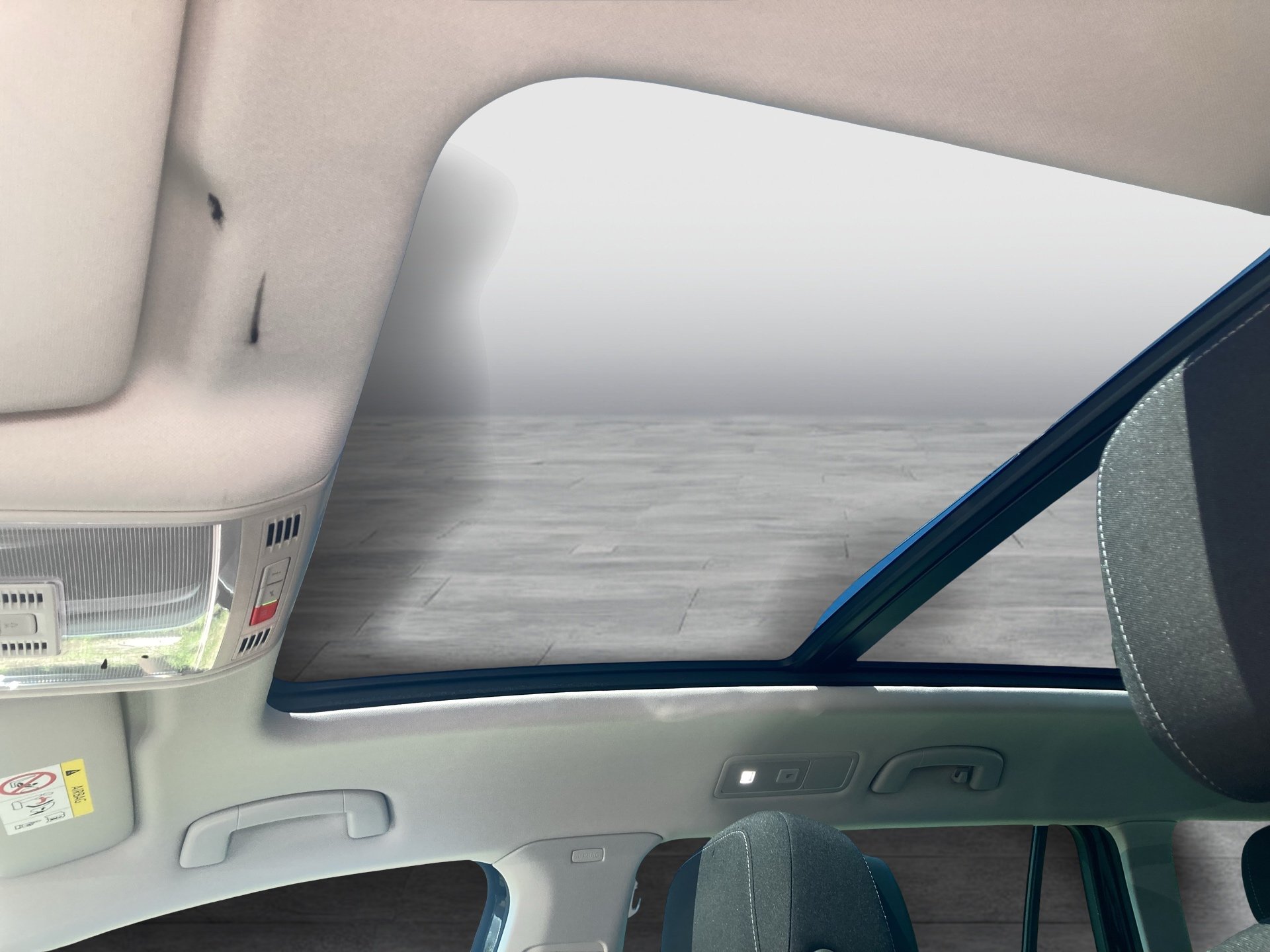 VW Passat Variant 1.5 TSI BMT Business | Bild 23 von 30