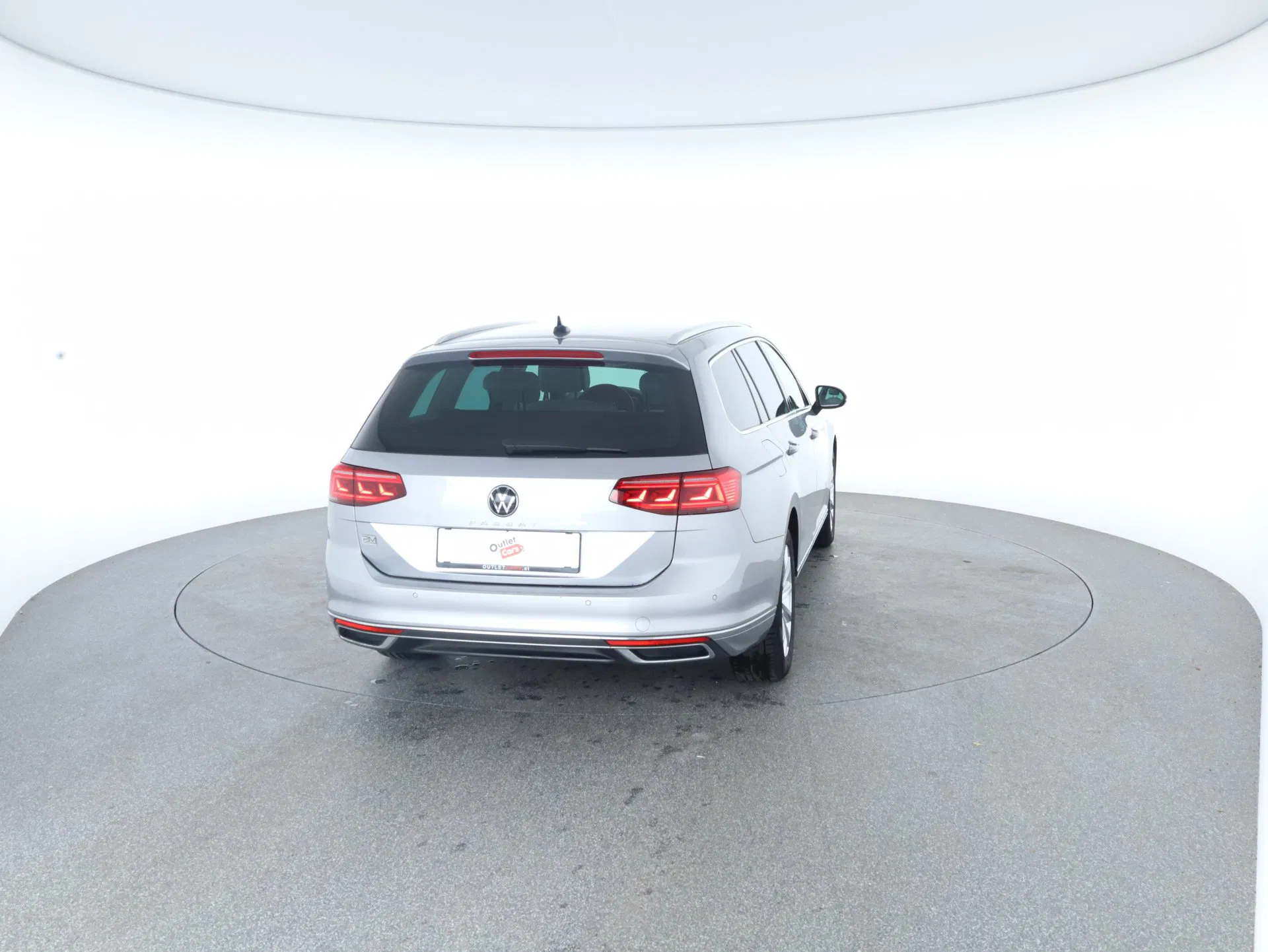 VW Passat Variant 1.5 TSI BMT Elegance | Bild 21 von 29