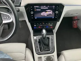 VW Passat Variant 1.5 TSI BMT Elegance | Thumbnail 6 von 29
