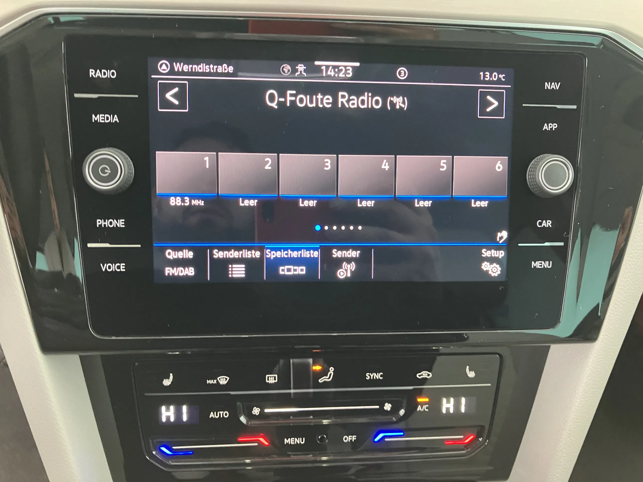 VW Passat Variant 1.5 TSI BMT Elegance | Bild 8 von 29